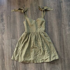 Dizzy Lizzy Marleigh Tie Sleeve Dress